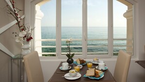 Interior - Hotel Beau Rivage (Algajola)