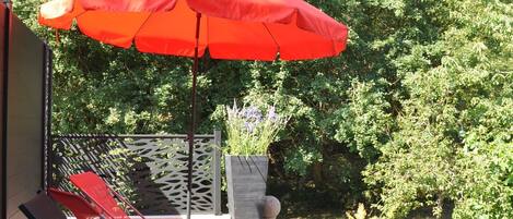 An infinity pool, a heated pool