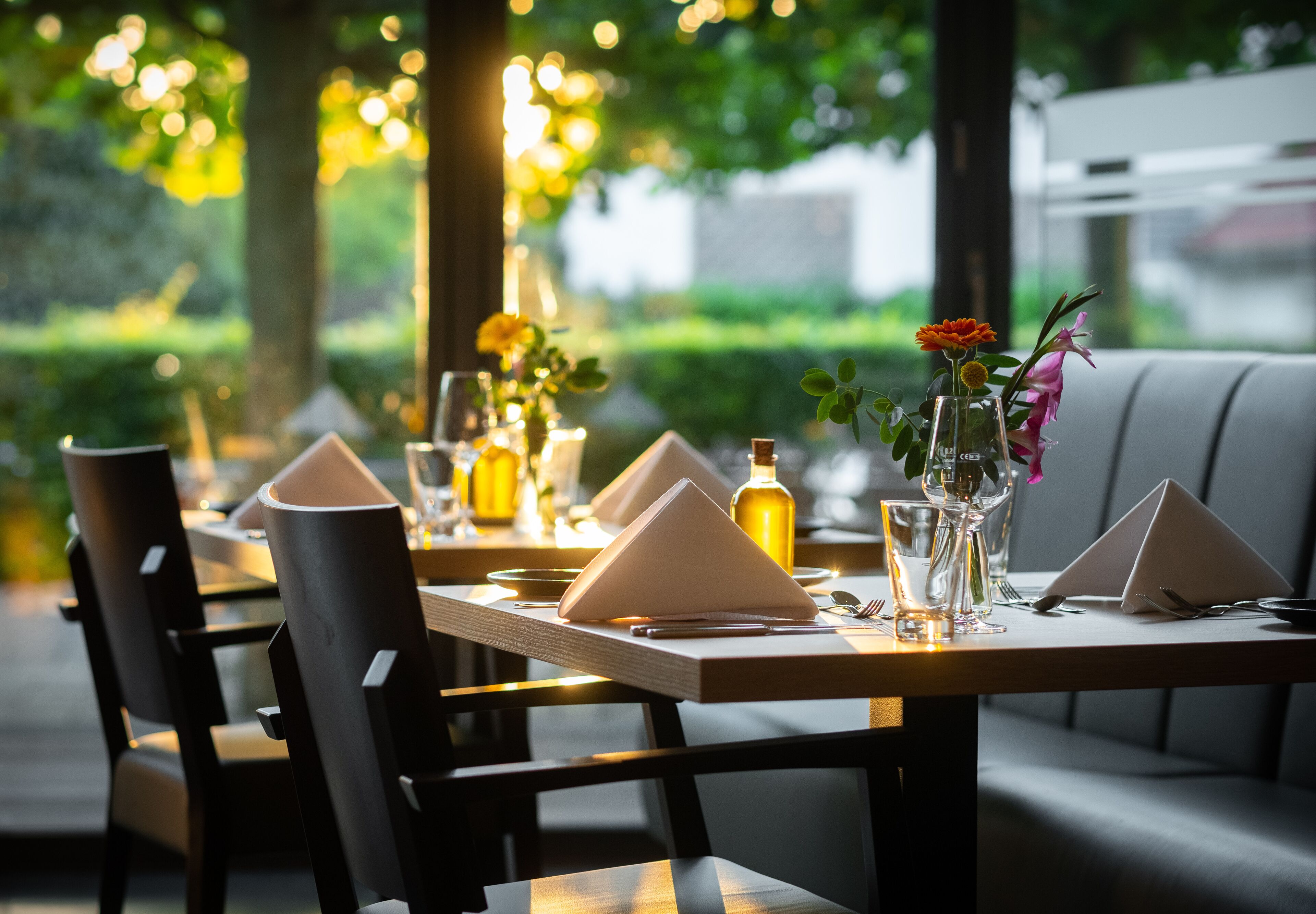 breakfast, lunch, dinner served; garden views