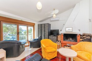Apartment (A7) | Water view - Apartments Beach House Paradiso (Podgora)