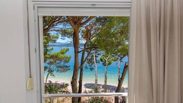 Studio (A1) | Water view
