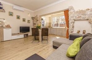 Living room - Apartment Mirella II (Tribunj)