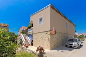 Building design - Apartment Mirella II (Tribunj)