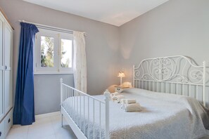 2 bedrooms, free WiFi, bed sheets