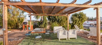 Villa "Bioenergika Sol" with Fibre Optic Wi-FI, Terrace, Mountain View & Garden