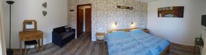 Desk, laptop workspace, iron/ironing board, free WiFi - Pension Talblick (Baiersbronn)