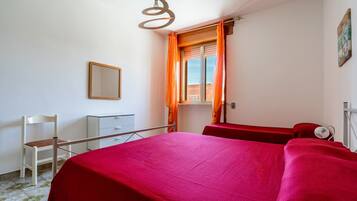 2 chambres, Wi-Fi gratuit, draps fournis