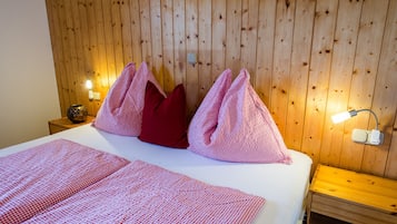 3 間睡房、熨斗/熨衫板、免費 Wi-Fi、床單