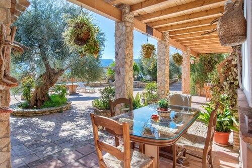 Ferienhaus "Alojamiento Rural La Pila" mit Blick auf die Berge, WLAN