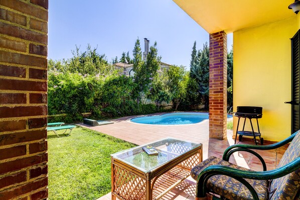 Outdoor pool