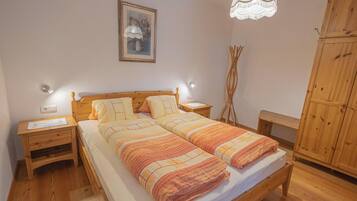 2 Schlafzimmer, kostenloses WLAN, BettwÀsche