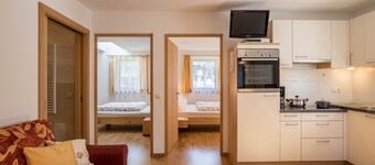 Appartamento "Alpenrose - Mesnerhof" con vista sulle montagne, Wi-Fi, terrazza e giardino