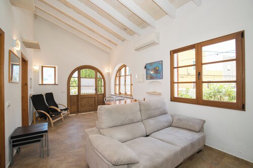 Vacation Home "Villa Republica Argentina" near Beach with Private Terrace & Wi-Fi