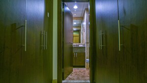 Executive Apartment, 1 Bedroom, Smoking - Vista Deluxe Hotel Apartments (Dubai)