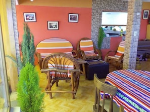 Sala de estar en el lobby