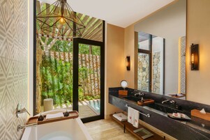 Itza Plunge Pool Suite - King | Bathroom | Shower, rainfall showerhead, hair dryer, bathrobes