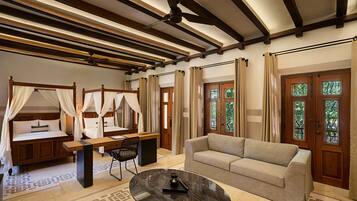 Sayab Governor Suite - Double | 1 dormitorio, sábanas de algodón egipcio, ropa de cama de alta calidad