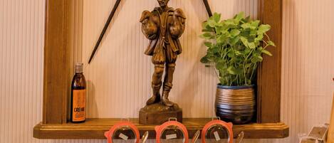 Desayuno buffet diario (EUR 15 por persona)