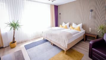 Standard Double Room | Hypo-allergenic bedding, in-room safe, desk, iron/ironing board