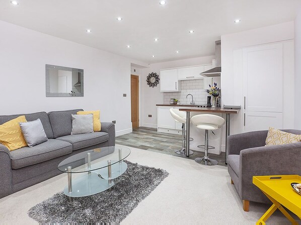 公寓, 1 间卧室 (Number 1) | 起居区 | 平板电视