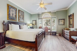 2 bedrooms, iron/ironing board, Internet, bed sheets