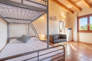 3 bedrooms, iron/ironing board, free WiFi, bed sheets - Fantastic Country Estate with Pool, Garden, Terrace, Air Conditioning and Wi-Fi (Artá)