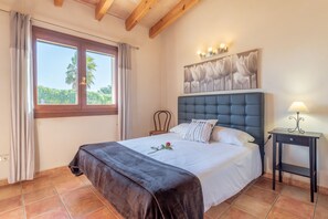 3 bedrooms, iron/ironing board, free WiFi, bed sheets - Fantastic Country Estate with Pool, Garden, Terrace, Air Conditioning and Wi-Fi (Artá)