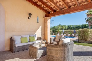 Terrace/patio - Fantastic Country Estate with Pool, Garden, Terrace, Air Conditioning and Wi-Fi (Artá)