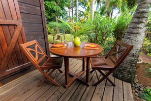 Exterior - Baobab Et Palmiers (L'Étang-Salé)