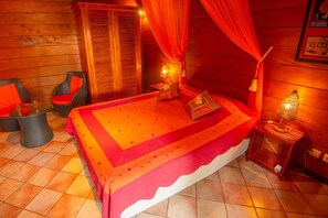 Soundproofing, iron/ironing board, free WiFi, bed sheets - Baobab Et Palmiers (L'Étang-Salé)
