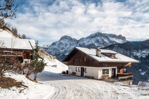 Exterior - Cosy Apartment "Confolia 1" with Wi-Fi and Mountain View (La Valle)