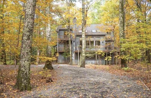 Hiker’s paradise! Come relax this summer!!!