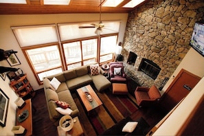 Smart TV, fireplace, DVD player