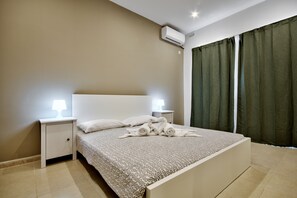 3 habitaciones, wifi gratis y ropa de cama 