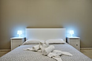 3 chambres, Wi-Fi gratuit, draps fournis