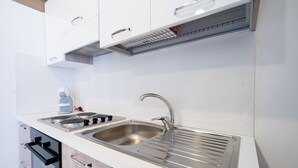 Unclassified image, 3 of 12, button - Valletta Republic Str 1-bedroom (Valletta)