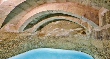 Tritoni Hotel Deluxe room with balcony