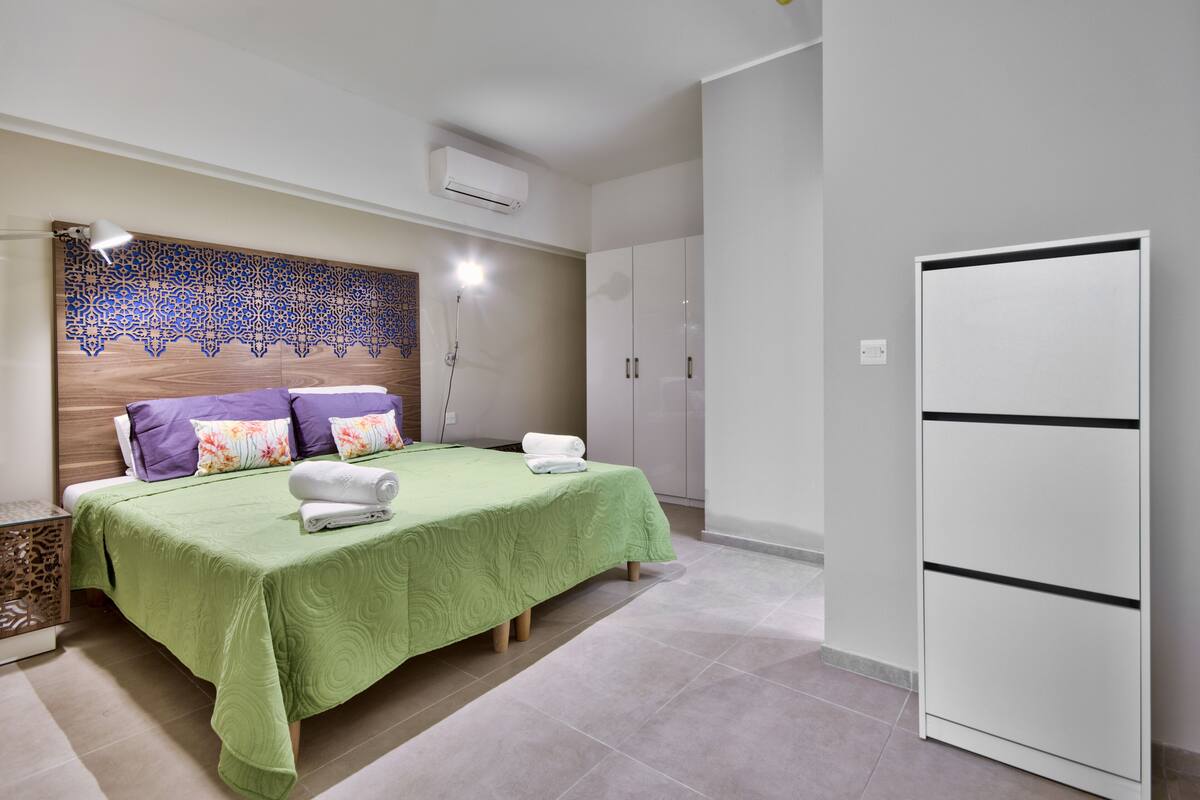 1 chambre, accès au Wi-Fi (inclus), literie fournie