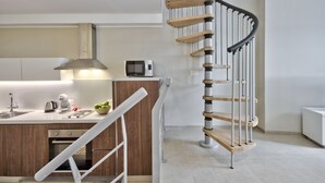 Apartment, 1 Bedroom | Private kitchen | Full-sized fridge, microwave, oven, stovetop - Spinola Park pth (St. Julian's)