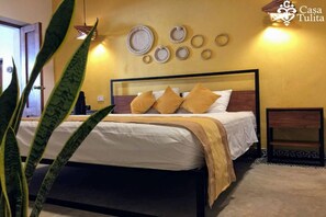 1 bedroom, free WiFi, bed sheets - Gorgeous Suite w/Premium Ammenties in Downtown (Valladolid)