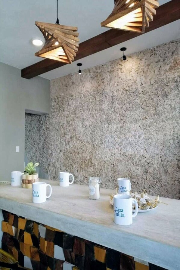 Dining - Gorgeous Suite w/Premium Ammenties in Downtown (Valladolid)