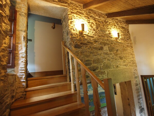 Interior - COUNTRY HOUSE IN THE ENVIRONMENT OF FRAGAS DO EUME NATURAL PARK (Monfero)