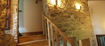 COUNTRY HOUSE IN THE ENVIRONMENT OF FRAGAS DO EUME NATURAL PARK