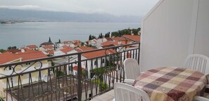 Konaklama yerinden şehir manzarası