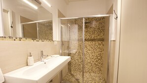 Apartment, 1 Bedroom | Bathroom - Casa della Testazza (Syracuse)