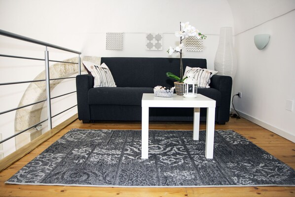 Apartment, 1 Bedroom | Living area
