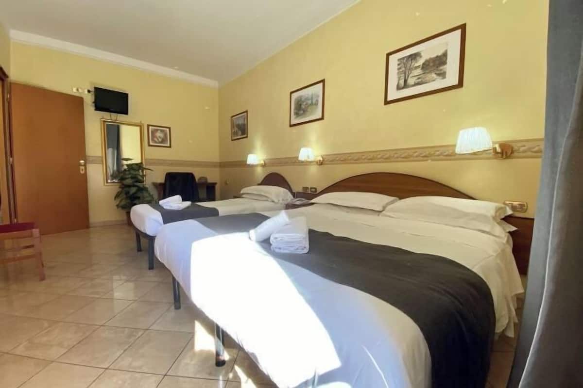 Sistema de insonorización, wifi gratis y ropa de cama 