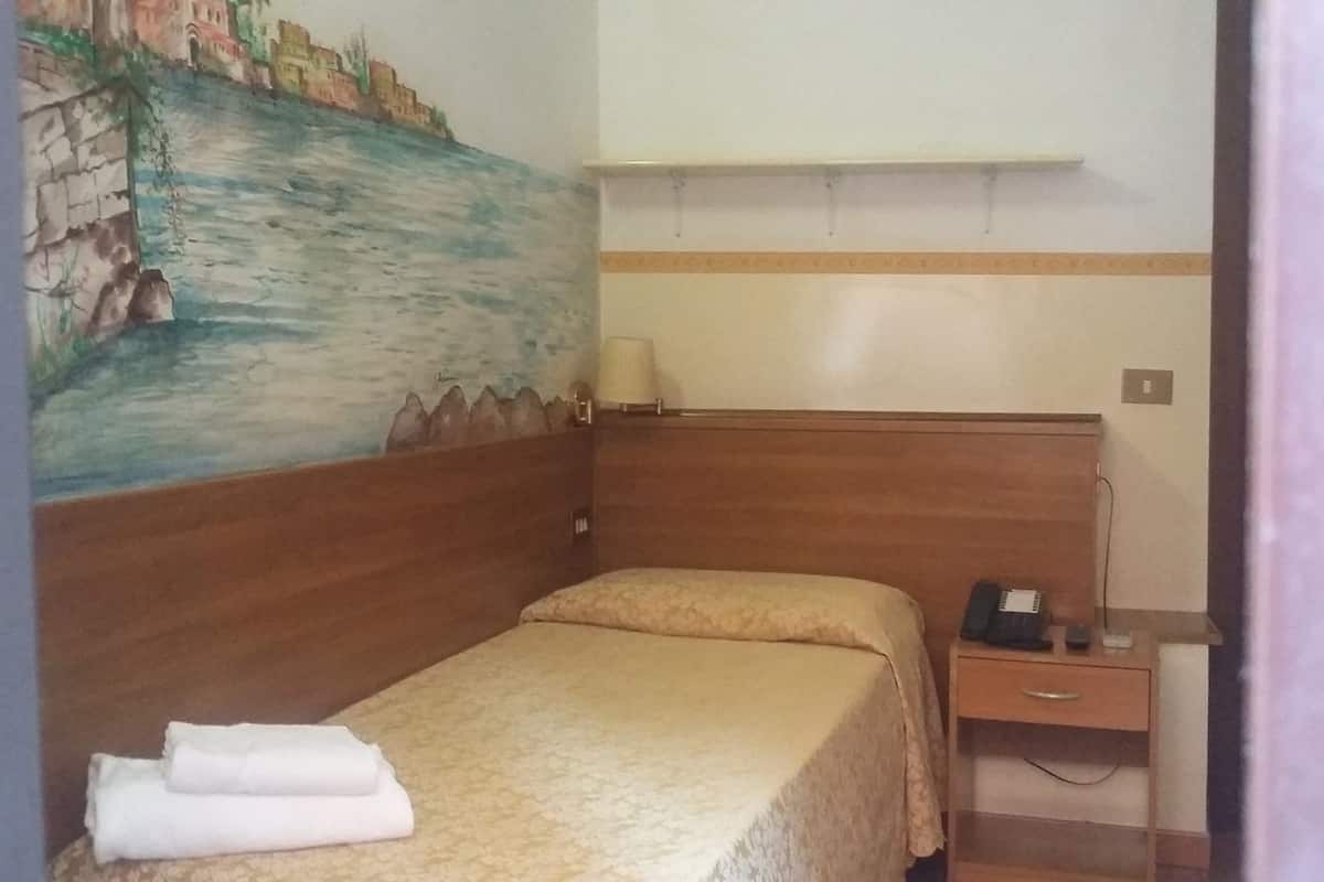 Sistema de insonorización, wifi gratis y ropa de cama 