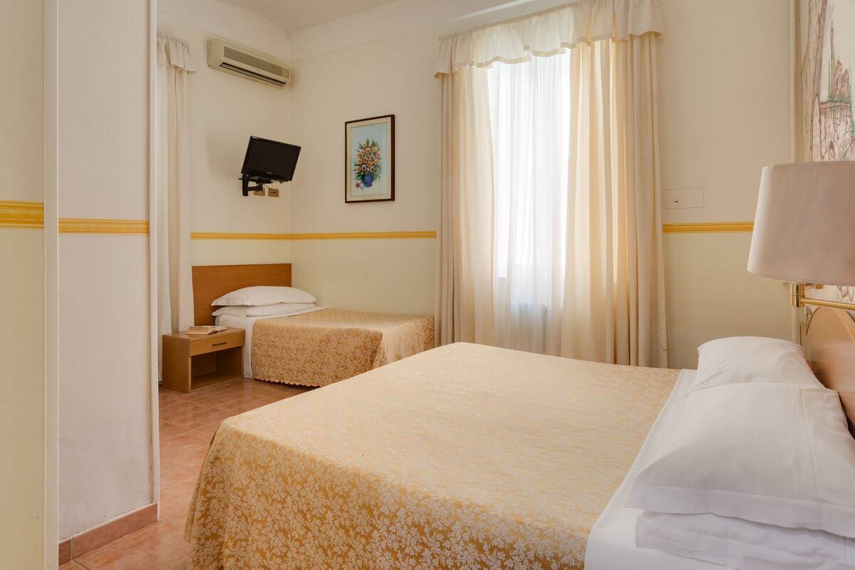 Sistema de insonorización, wifi gratis y ropa de cama 
