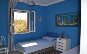 2 bedrooms